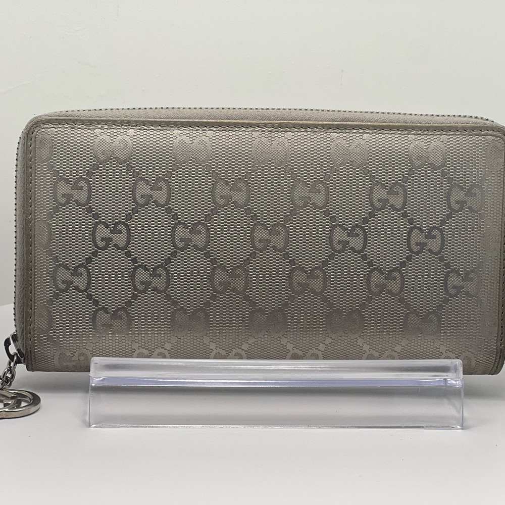 Authentic Gucci Silver Zippy Long Wallet